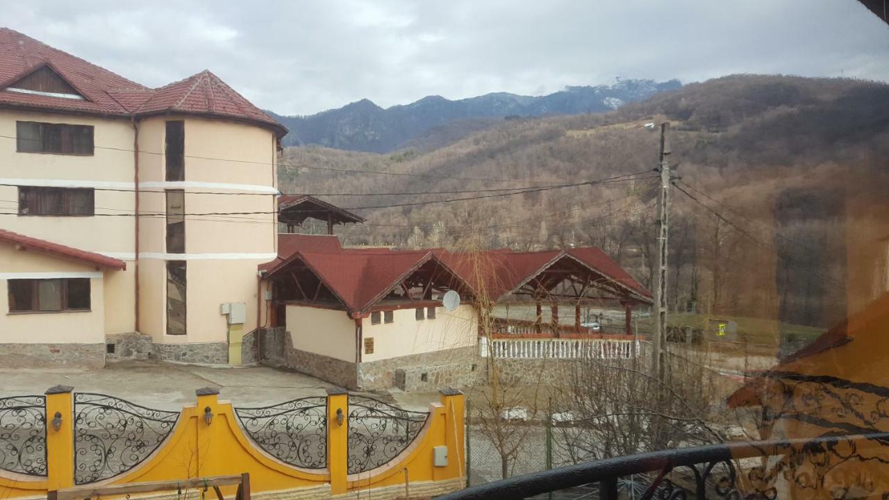 Casa Dodoc Hotel Caciulata Exterior foto